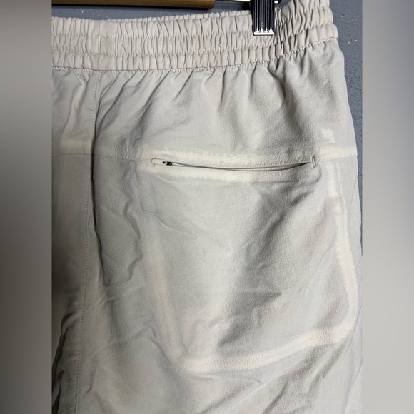 Outdoor Voices Orange Athletic Shorts Mid-Length Relaxed Fit size Large - Picture 5 of 7